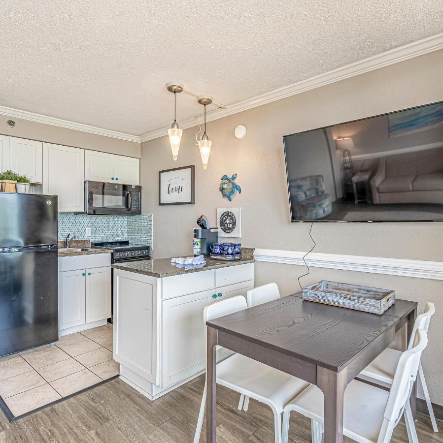 Soothing Oceanview Getaway -- Free Wi-Fi & Free Parking, New Listing Aparthotel Myrtle Beach Buitenkant foto